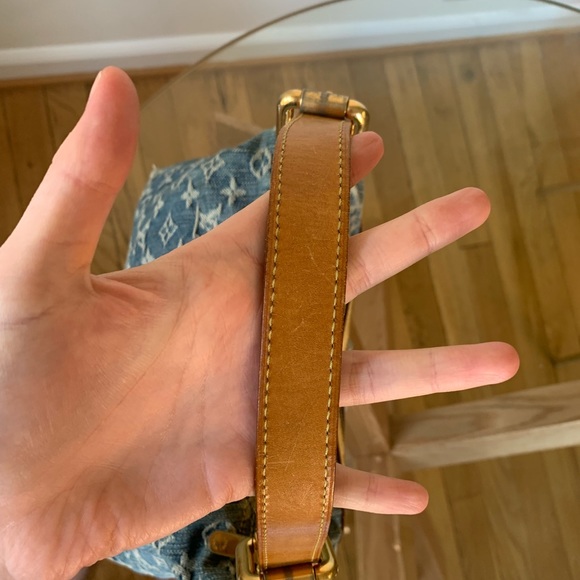 Authentic Louis Vuitton Denim Baggy PM shoulder bag - Picture 9 of 14